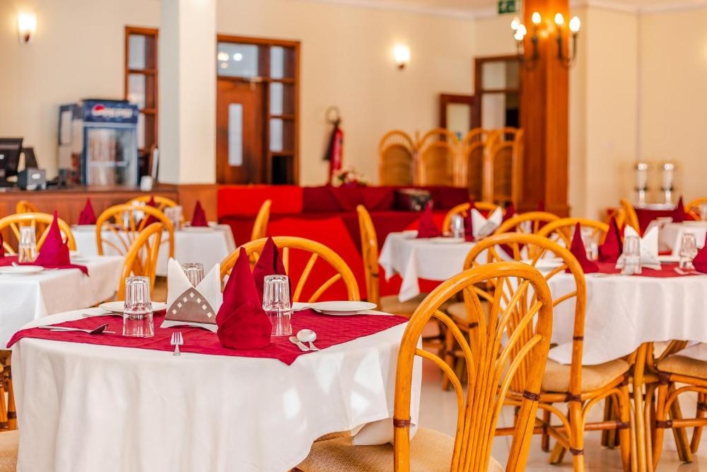 New Safari Hotel Image 19